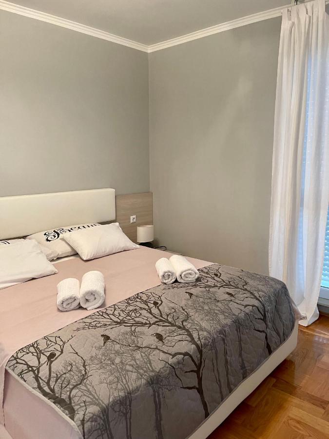 Apartments Prestige Петрчане Екстер'єр фото