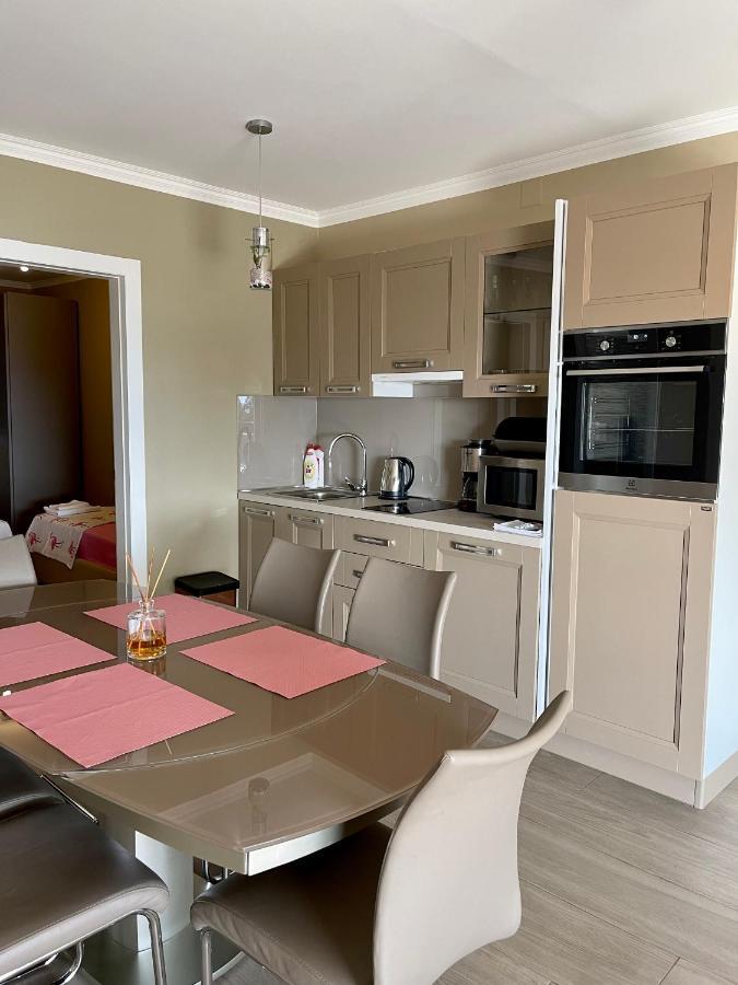 Apartments Prestige Петрчане Екстер'єр фото