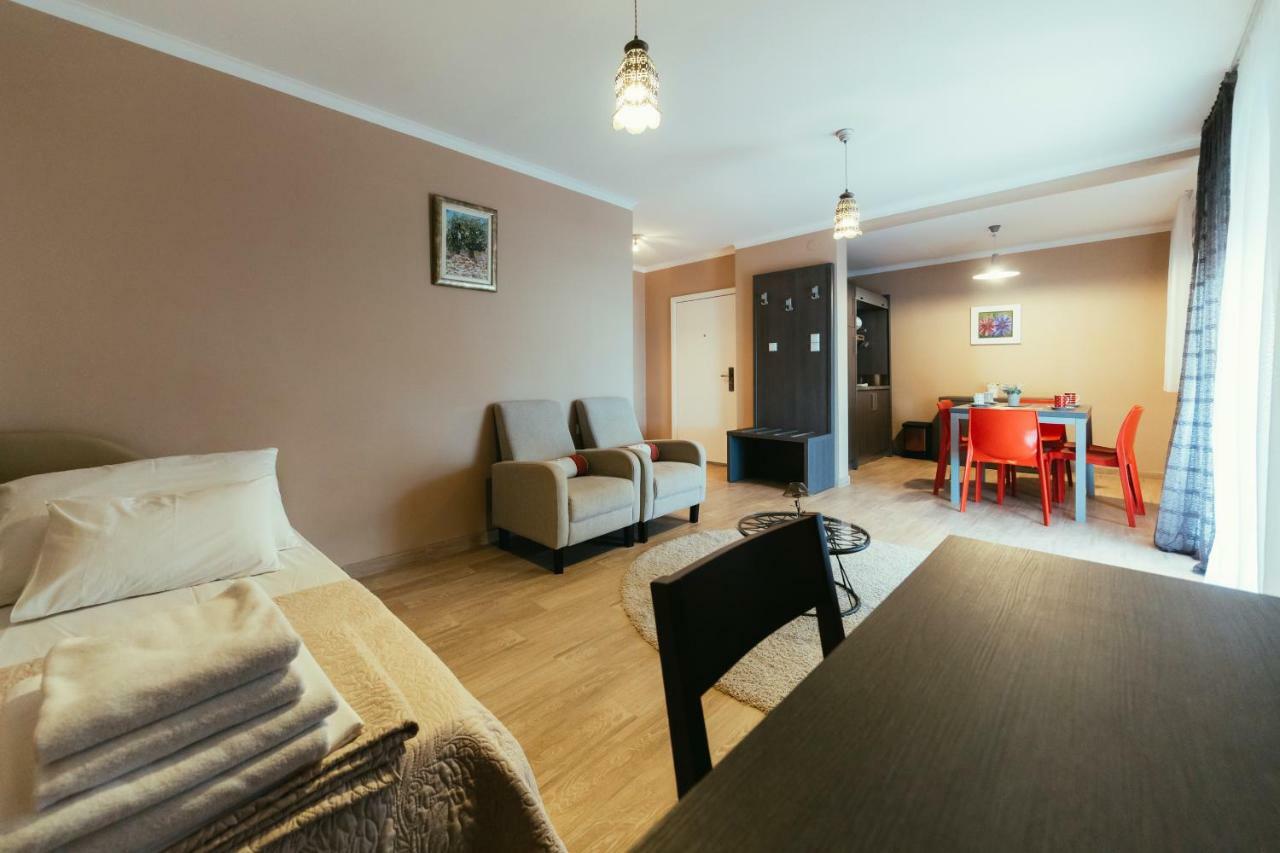 Apartments Prestige Петрчане Екстер'єр фото