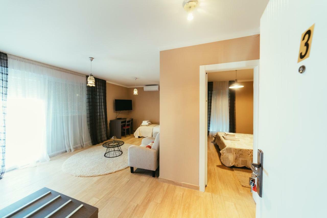 Apartments Prestige Петрчане Екстер'єр фото