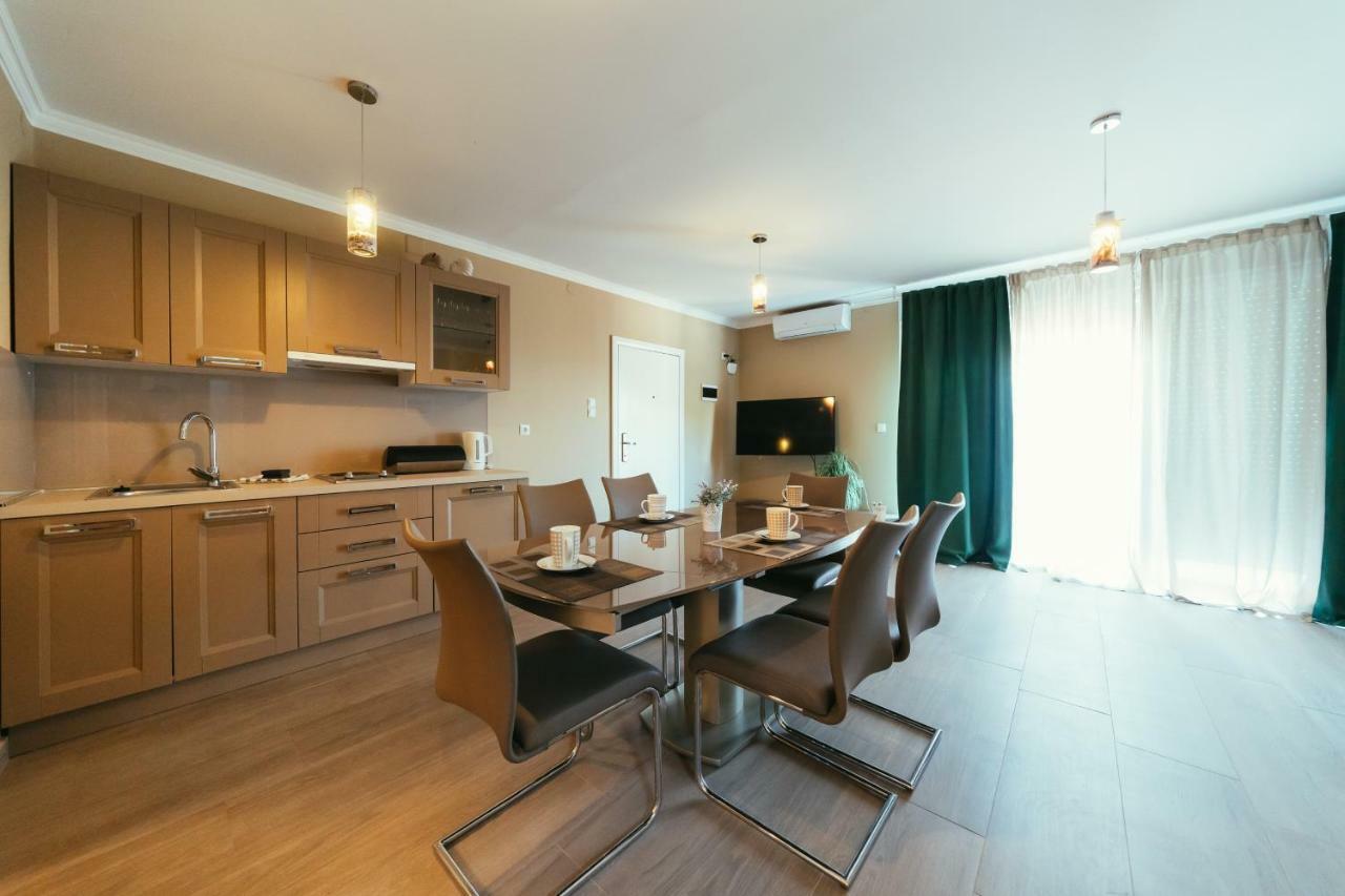 Apartments Prestige Петрчане Екстер'єр фото