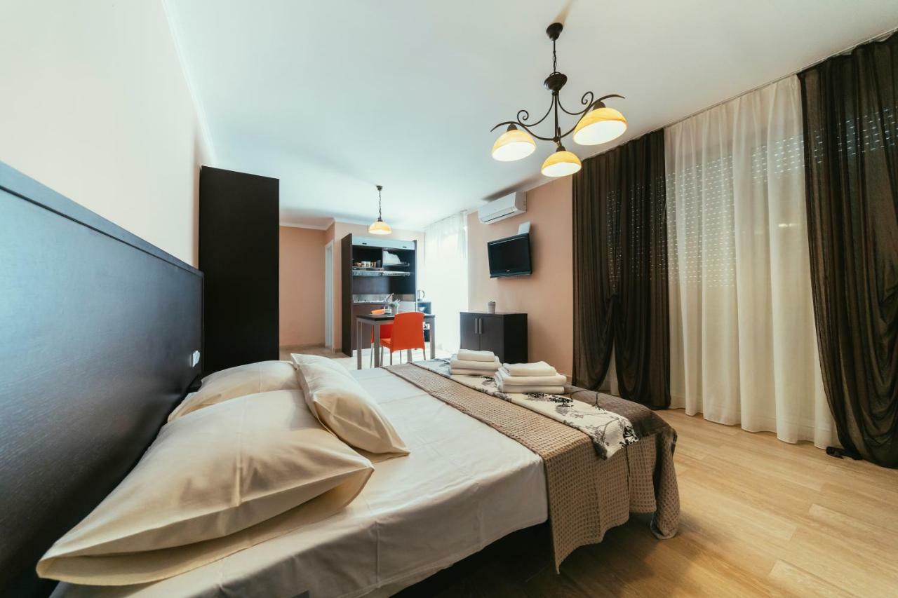 Apartments Prestige Петрчане Екстер'єр фото